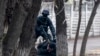 Hapšenje demonstranata u Almatiju