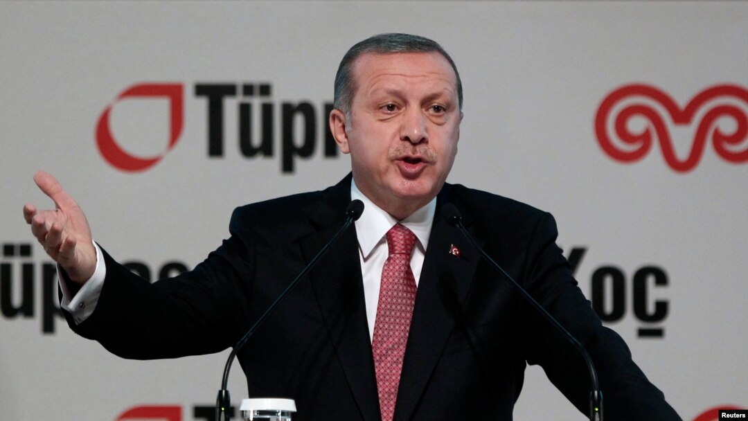Cumhurbaşkanı Recep Tayyip Erdoğan, bugün yaptığı bir konuşmada operasyona yönelik tavrı nedeniyle AB'yi çok sert şekilde eleştirdi. 