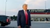 ARHIVA - Bivši američki predsjednik Donald Tramp obraća se novinarima na aerodromu u Atlanti (Foto: AP Photo/Alex Brandon)