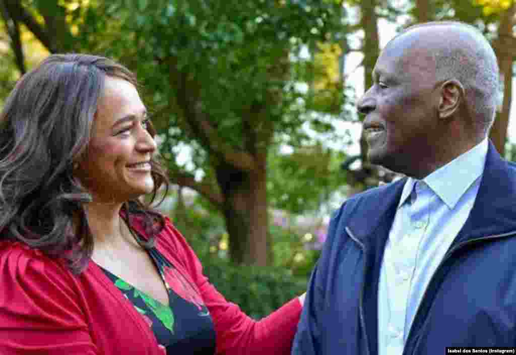 Isabel dos Santos e José Eduardo dos Santos - foto publicada pela filha do antigo Presidente angolano no seu Instagram a 31 de dezembro 2019
