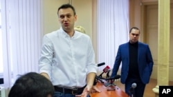Ruski opozicioni lider Aleksej Navalni u sudnici u Kirovu, 8. februara 2017. 