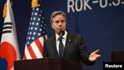 Državni sekretar Entoni Blinken govori tokom konferencie za novinare u Seulu, Južna Koreja, 9. novembra 2023.