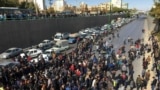 معترضان به گرانی بنزین در اصفهان - شنبه ۲۵ آبان