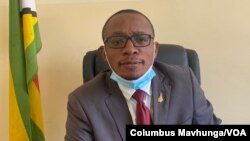 Mutauriri wedzidzo yepasi, VaTaungana Ndoro.