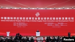 中國2023年11月28日揭幕首屆國際供應鏈促進博覽會。 （路透社）