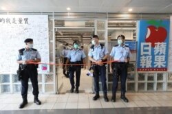 2020年8月10日，香港警方搜查壹傳媒大樓。 （蘋果日報圖片）