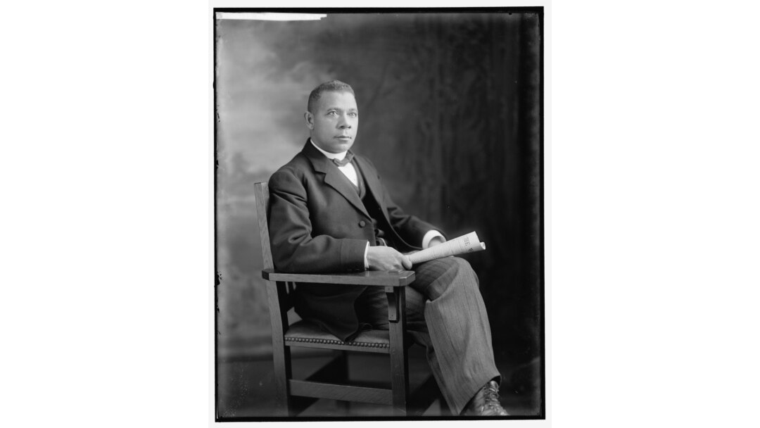 Booker T. Washington portrait. (Harris & Ewing photograph, Prints and Photographs Division)