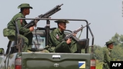 ရခိုင်ပြည်နယ်တွင်းက မြန်မာအစိုးရတပ်ဖွဲ့ဝင်တချို့ 