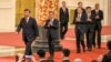 2022年10月23日，在中共二十屆一中全會後，中共領導人習近平帶領中共新一屆政治局常委與中外媒體見面。