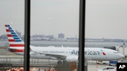 Boing 737 MAX 8 na pisti u Njujorku