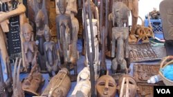 Peças de arte africana. 