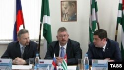 აფხაზი "მებაჟეების" მიღება ადლერში