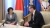 Predsednik Republike Srbije Aleksandar Vučić tokom sastanka sa ambasadorkom Narodne Republike Kine Čen Bo, u Beogradu, Srbija, 17. marta 2020. (Foto: Fejsbuk stranica predsednika Srbije)