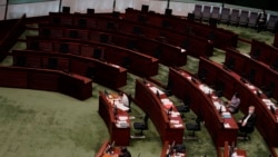 香港立法會民主派議員集體辭職後，立法會裡民主派議員的席位空蕩盪。（2020年11月12日）（2020年11月12日）