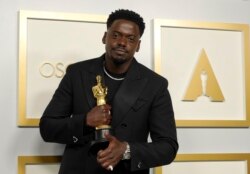 Daniel Kaluuya won the best supporting actor award for his role in Judas and the Black Messiah. (AP Foto/Chris Pizzello, Pool)