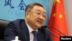时任中国外交部军控司司长的傅聪2020年7月8日出席一个记者会。（路透社）