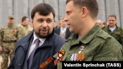 The current head of the "DPR" group Denis Pushilin (L) and the now-dead leader of militants, Alexander Zakharchenko. Occupied Donetsk, May 7, 2016