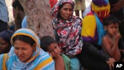 ရိုဟင်ဂျာအမျိုးသမီးများ (ယခင်ပုံဟောင်း)