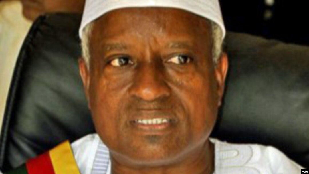 Guine-Bissau: Presidente Serifo Nhamadjo
