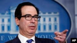 Stiven Mnučin, američki sekretar za finansije (Foto: AP/Alex Brandon)