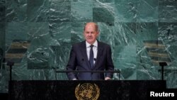 德國總理奧拉夫·朔爾茨(Olaf Scholz)在聯大會議上發言。（路透社2022年9月20日）