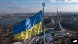 Spomenik domovini u Kijevu, 13. februara 2022. 