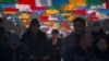 རྒྱ་ནག་གཞུང་གིས་གྲོང་ཁྱེར་ནང་གཏན་སྡོད་བྱེད་མཁན་བོད་མི་རྣམས་མཉམ་དུ་འདུ་འཛོམས་སོགས་ཀྱི་སྐབས་ལྷ་བསང་གཏོང་བ་དང་རླུང་རྟ་དར་ལྕོག་སྒྲེང་འཛུགས་སོགས་བྱེད་མི་ཆོག་པའི་བཀག་རྒྱ་བཏང་འདུག 