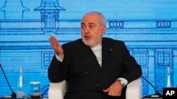 Šef diplomatije Irana Mohamed Džavad Zarif tokom današnjeg skupa u Nju Delhiju (Foto: AP/Manish Swarup)