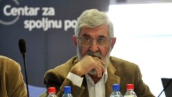 Popov: Vučić nije izgubio kontrolu nad desničarima