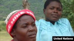 Women in Zimbabwe 