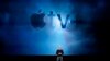CEO Apple Tim Cook memberikan keterangan di Steve Jobs Theatre di Cupertino, California, dalam peluncuran produk terbaru Apple TV+, 25 Maret 2019. (AP Photo / Tony Avelar)