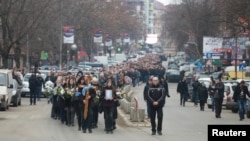 Povorka u Kosovskoj Mitrovici kojom je ispraćen Oliver Ivanović