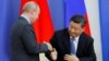 2019年6月6日，在俄羅斯聖彼得堡舉行的聖彼得堡國際經濟論壇（SPIEF）上，中國國家主席習近平和俄羅斯總統普京相互握手