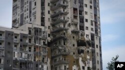 حملات مرگبار روسیه به ساختمانهای مسکونی در منطقه خارکیف