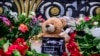 俄羅斯駐柏林大使館外為莫斯科音樂廳恐襲死難者設立的臨時記念場所。 （2024年3月22日）