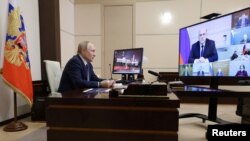 ვლადიმირ პუტინი ეკონომიკის საკითხებზე თათბირს ვირტუალურად ატარებს. 17 იანვარი, 2023 წ. მოსკოვი, რუსეთი. 