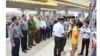 ပိတ်မိနေတဲ့ နိုင်ငံခြားသားတွေ မြန်မာကနေ ကယ်ထုတ်နိုင်ဖို့ လနဲ့ချီကြာနိုင်