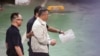 資料照：台灣民眾黨主席、前台北市長柯文哲因涉貪腐案2024年9月5日再度被警方羈押前往一輛開往拘押中心的警車。