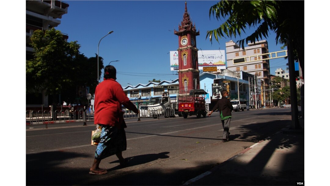 ကိုဗစ်ထိန်းချုပ်ရေး မန္တလေးမြို့မြင်ကွင်း (သတင်းဓာတ်ပုံ)